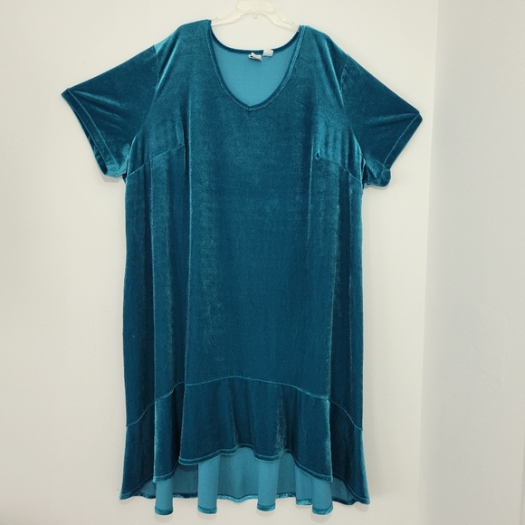 Roaman's Dresses & Skirts - Roaman's Teal Crushed Velvet V-Neck Hi-Lo Dress Women's Plus 5X
